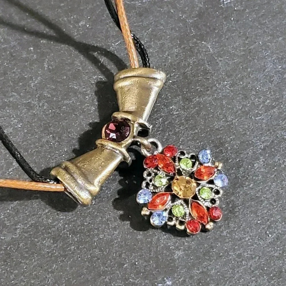 Rustic Antique Bronze Rhinestones Geometric Pendant Necklace Vegan Leather - Picture 9 of 10